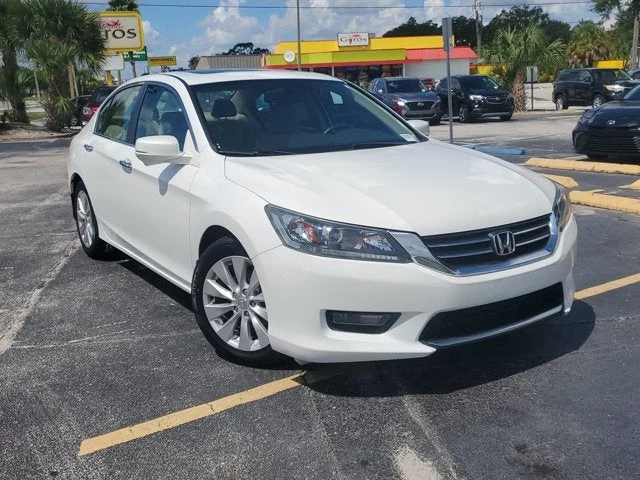 2014 Honda Accord Sedan EX, White, side view