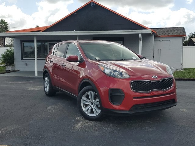 2017 Kia Sportage LX, Hyper Red, side view