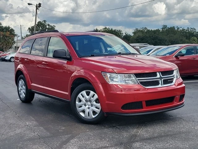 2020 Dodge Journey SE Value, Redline 2 Coat Pearl, side view