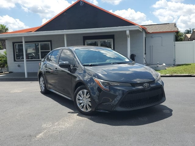 2020 Toyota Corolla LE, Black, side view